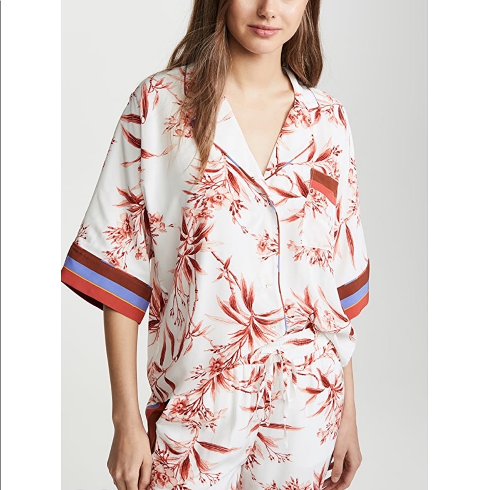 Joie relaxed top